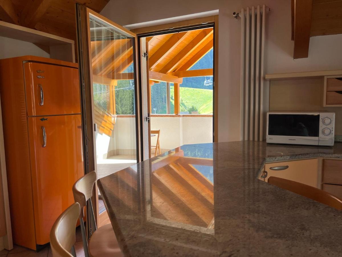 Attico In Legno Ad Andalo Apartment Exterior photo