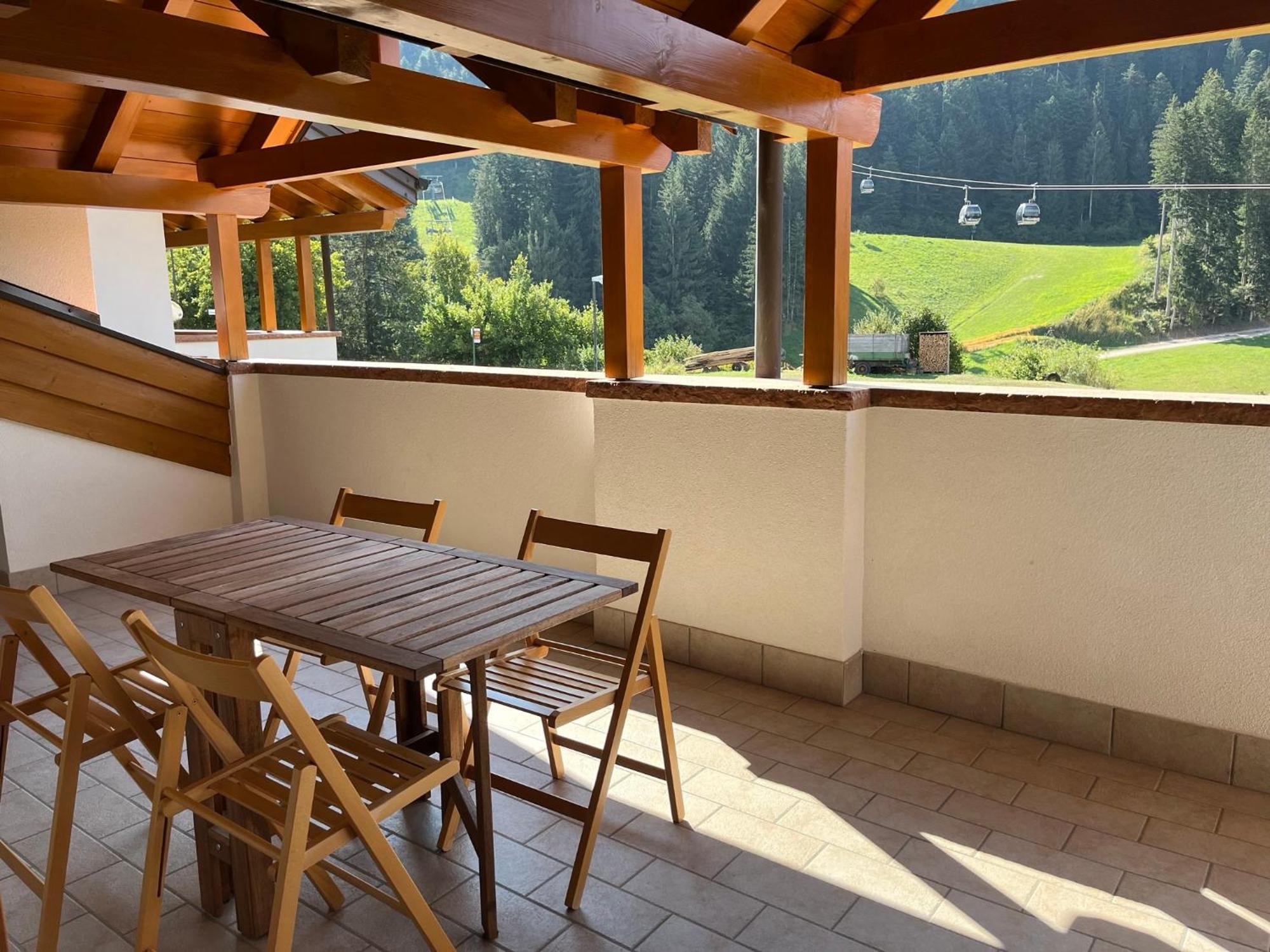 Attico In Legno Ad Andalo Apartment Exterior photo